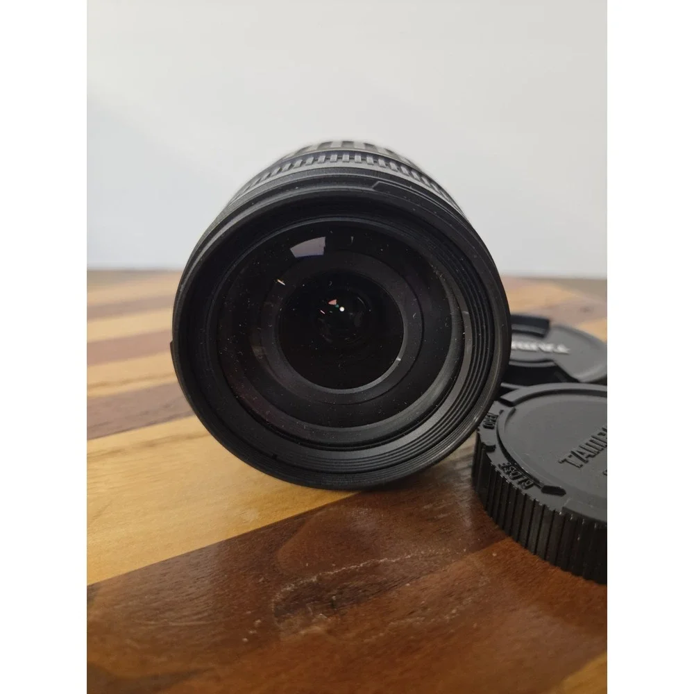 Tamron 18-200mm F/3.5-6.3 AF XR Di II LD Macro (A14) for Nikon DSLRs - Clean